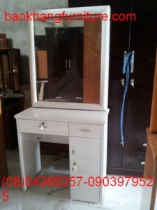 Bàn trang điểm BK-01