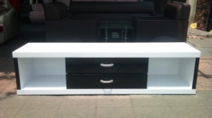 Kệ tivi hiện đại sơn trắng BK-08