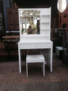 Bàn trang điểm trắng đen hiện đại BK